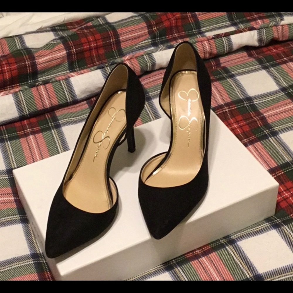 Suede Jessica Simpson pumps
